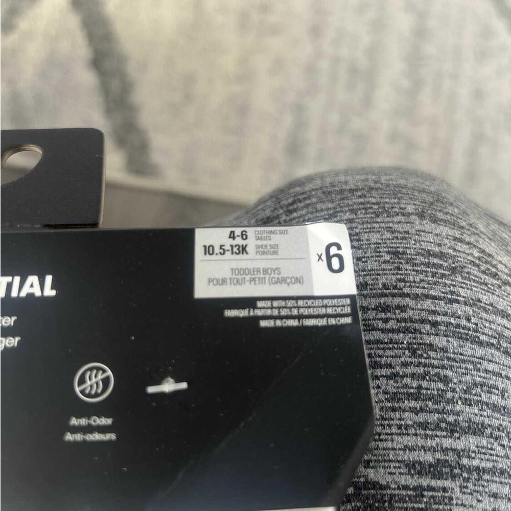 Under Armour socks